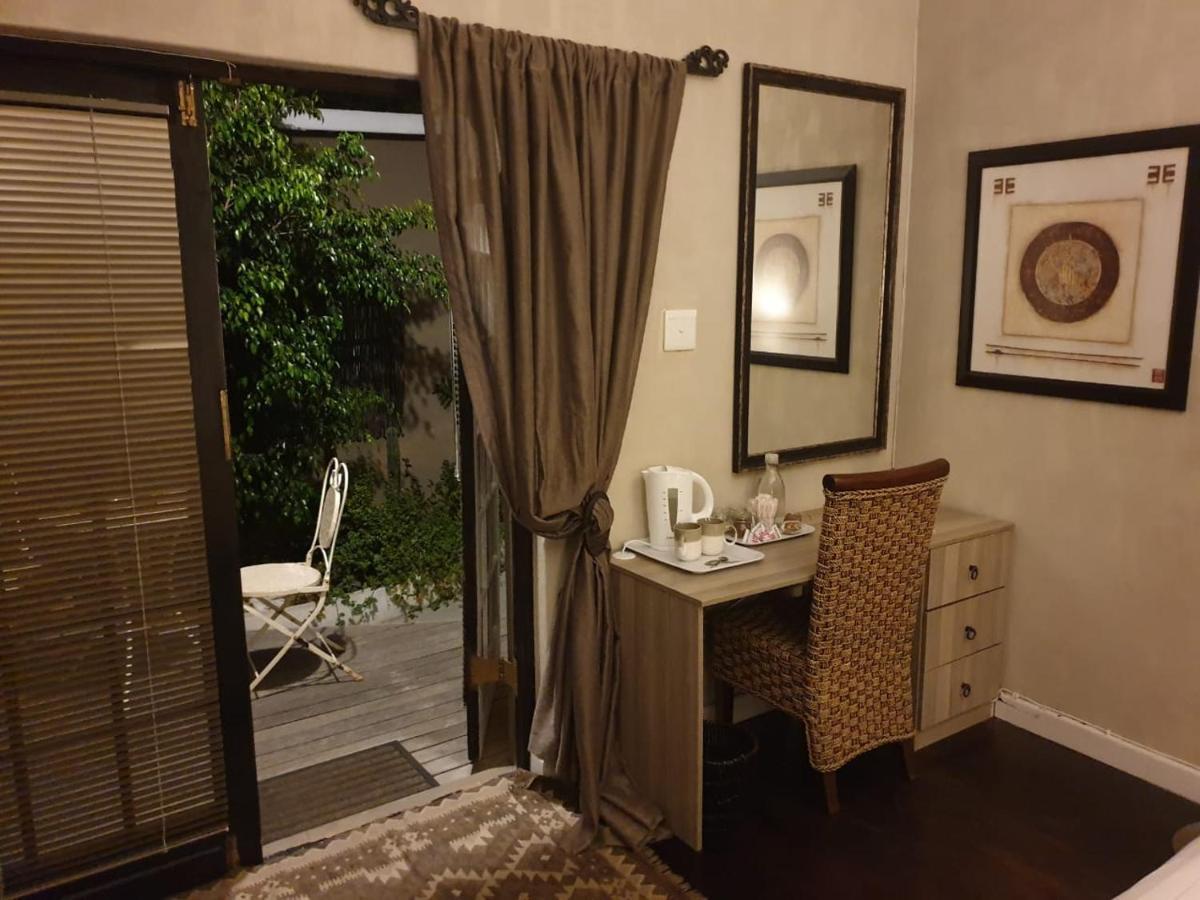 Guest House Frame Ace Bellville Exterior foto