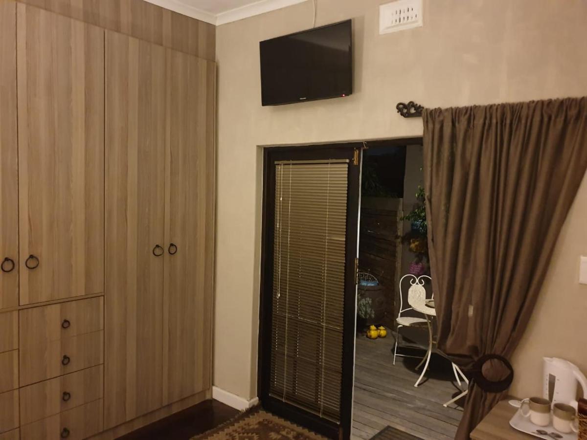 Guest House Frame Ace Bellville Exterior foto